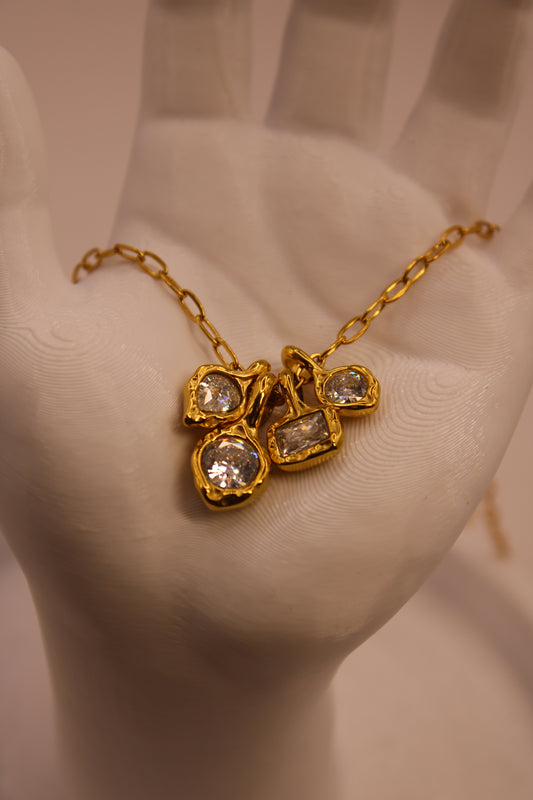Amaris Necklace